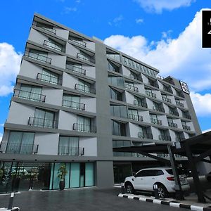 The 28Th Hotel
